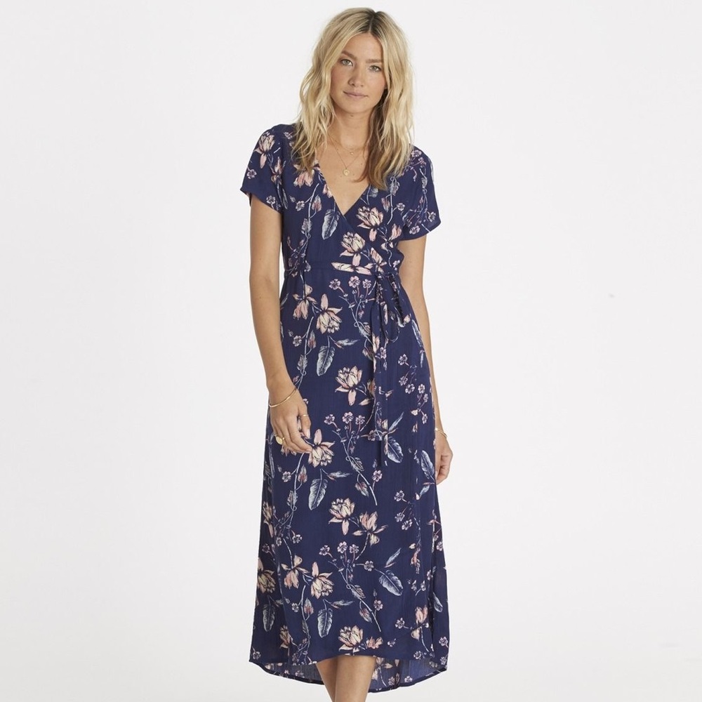 Billabong wrap dress